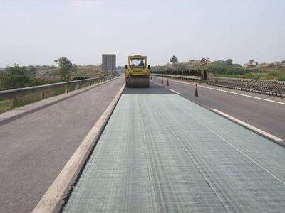 天津市紅橋區(qū)高速公路,防裂貼,貼縫帶,必選的土工材料,明星產品