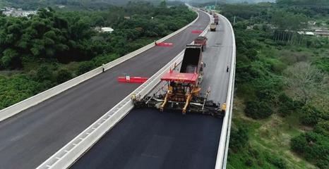 國慶不停工，大潮高速潮州段沖刺10月底路面工程完工